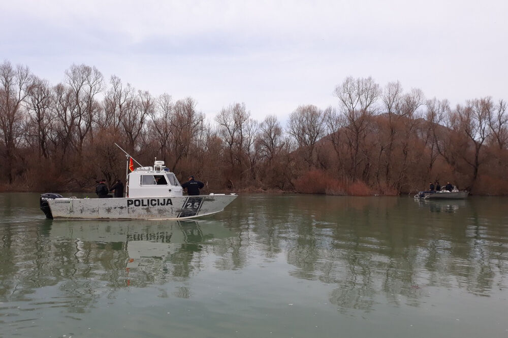 Police respond to a border incident on Lake Skadar, underscoring safety concerns along the Albania-Montenegro waterway.